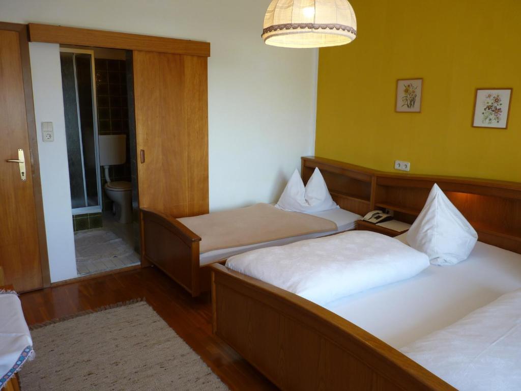 Pension Broenimann Ossiach Habitación foto